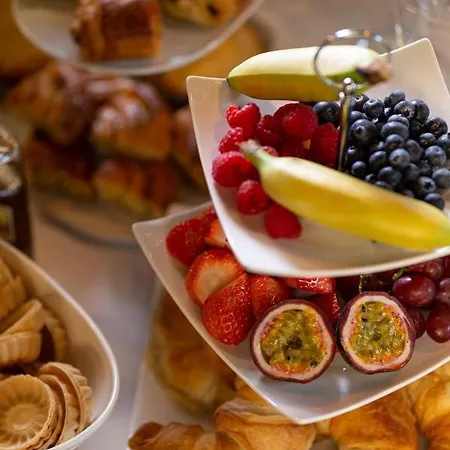 Dh Vec, Sehr Beliebtes & Leckeres Fruehstueck, Self-check-in Hotel 3*