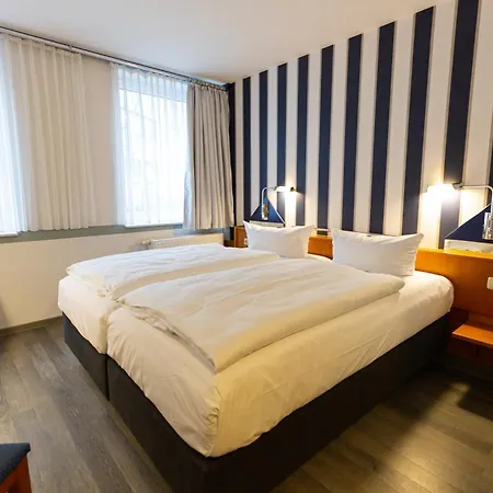 Hotel Dh Vec, Sehr Beliebtes & Leckeres Fruehstueck, Self-check-in